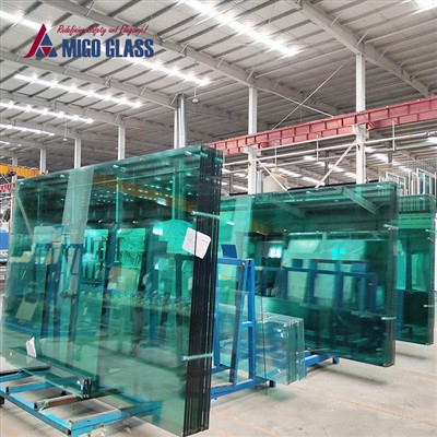 Odolné panely Glass Padel